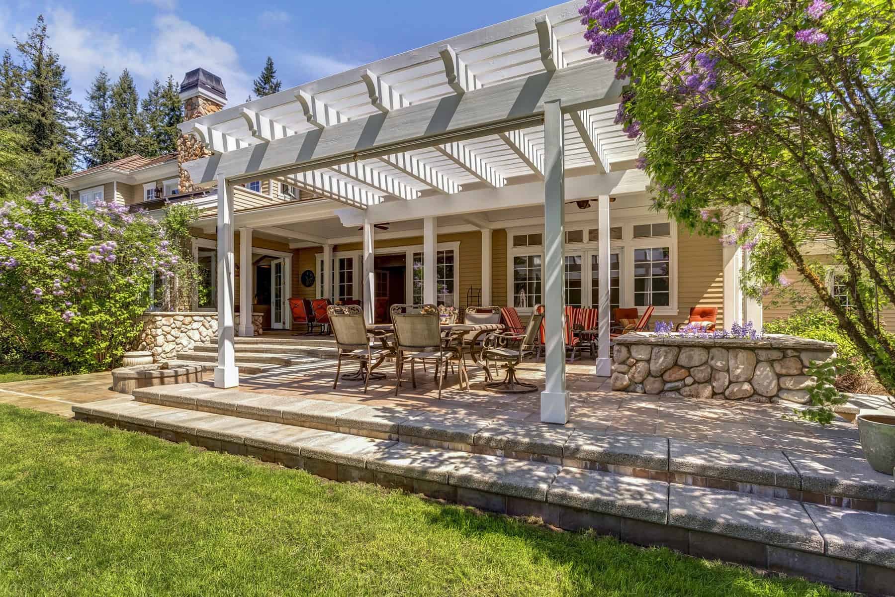 Pergola and Gazebo Painters